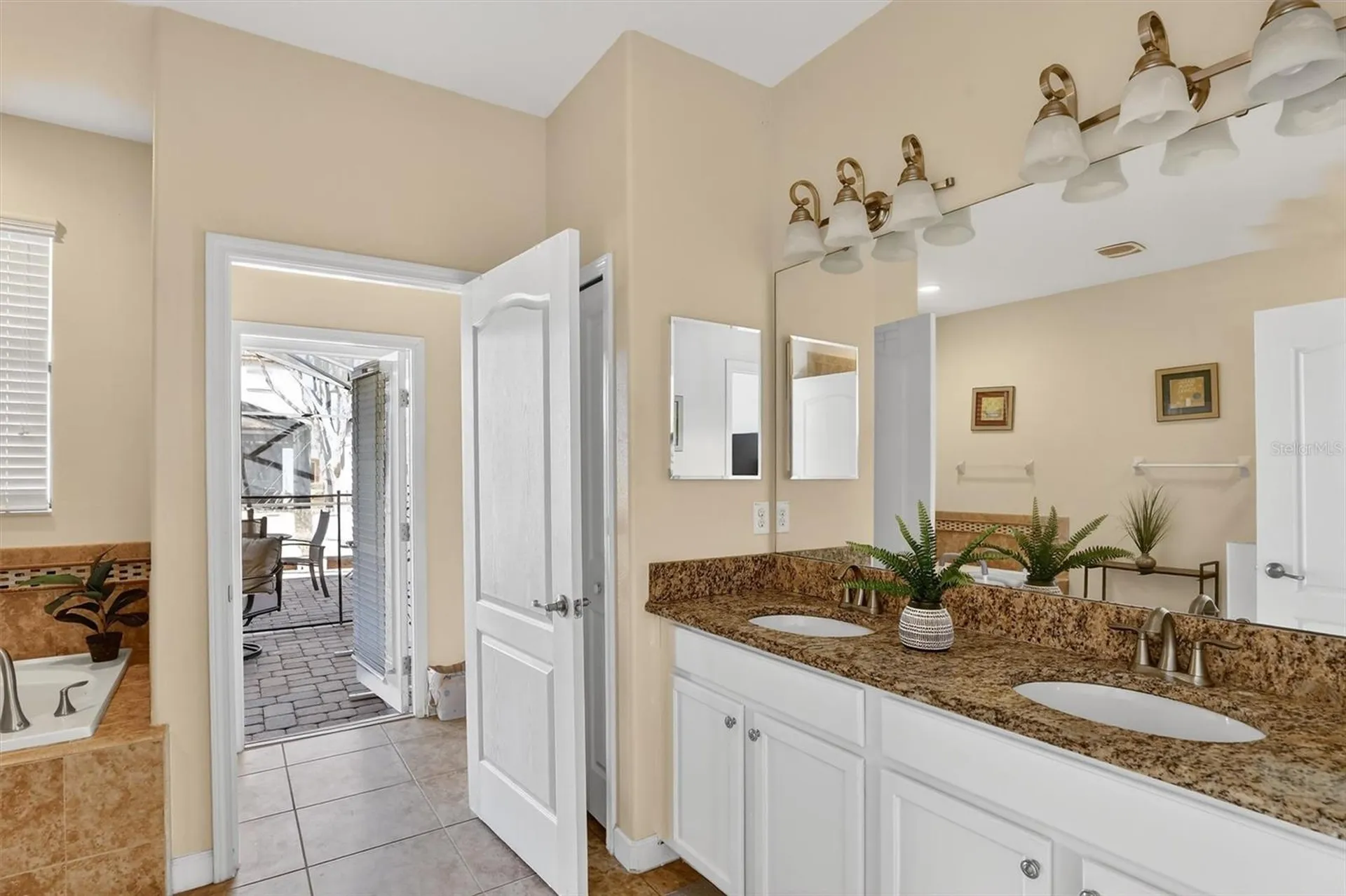 9107 El Caro Lane Davenport FL 33896