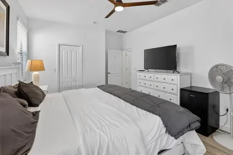 9107 El Caro Lane Davenport FL 33896