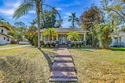 1029 E Powhatan Avenue Tampa FL 33604