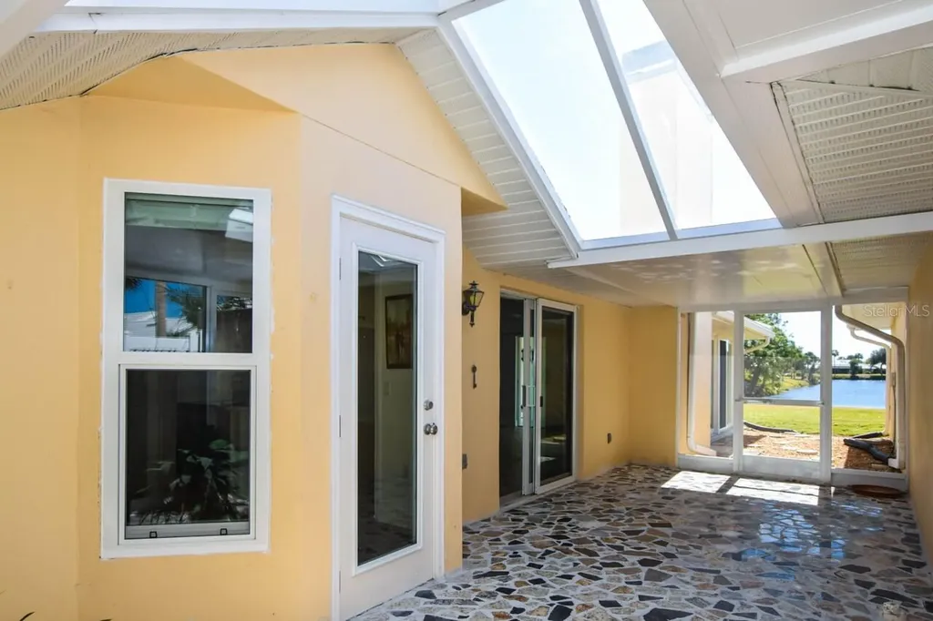761 Harrington Lake Drive N Venice FL 34293