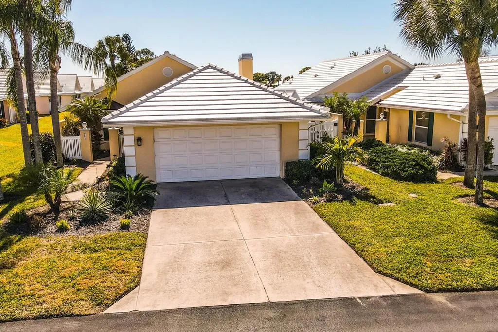 761 Harrington Lake Drive N Venice FL 34293