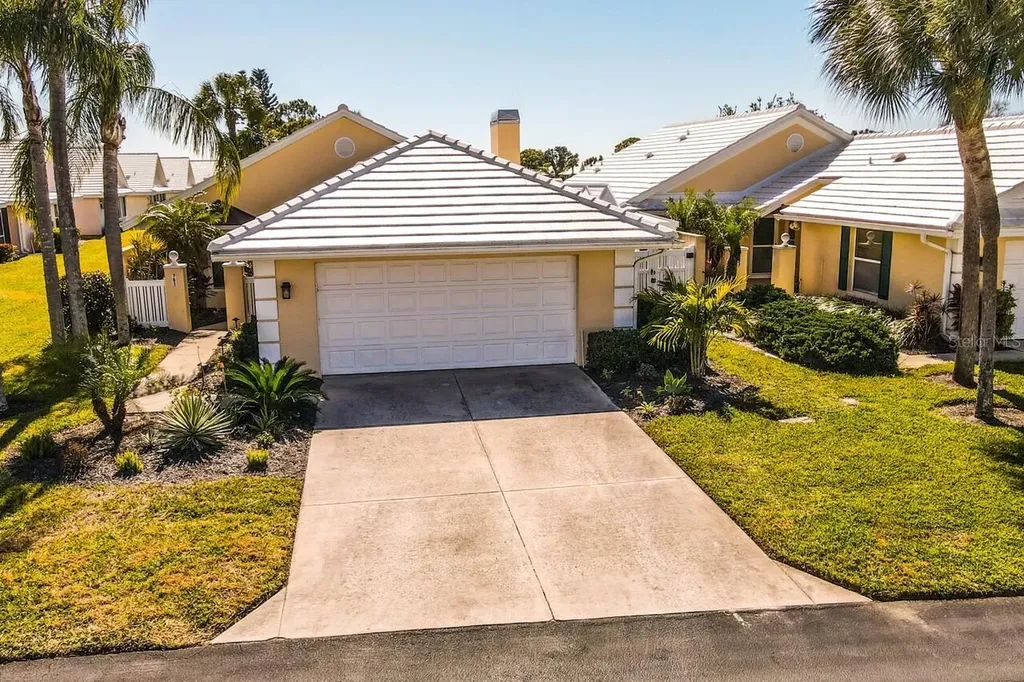 761 Harrington Lake Drive N Venice FL 34293