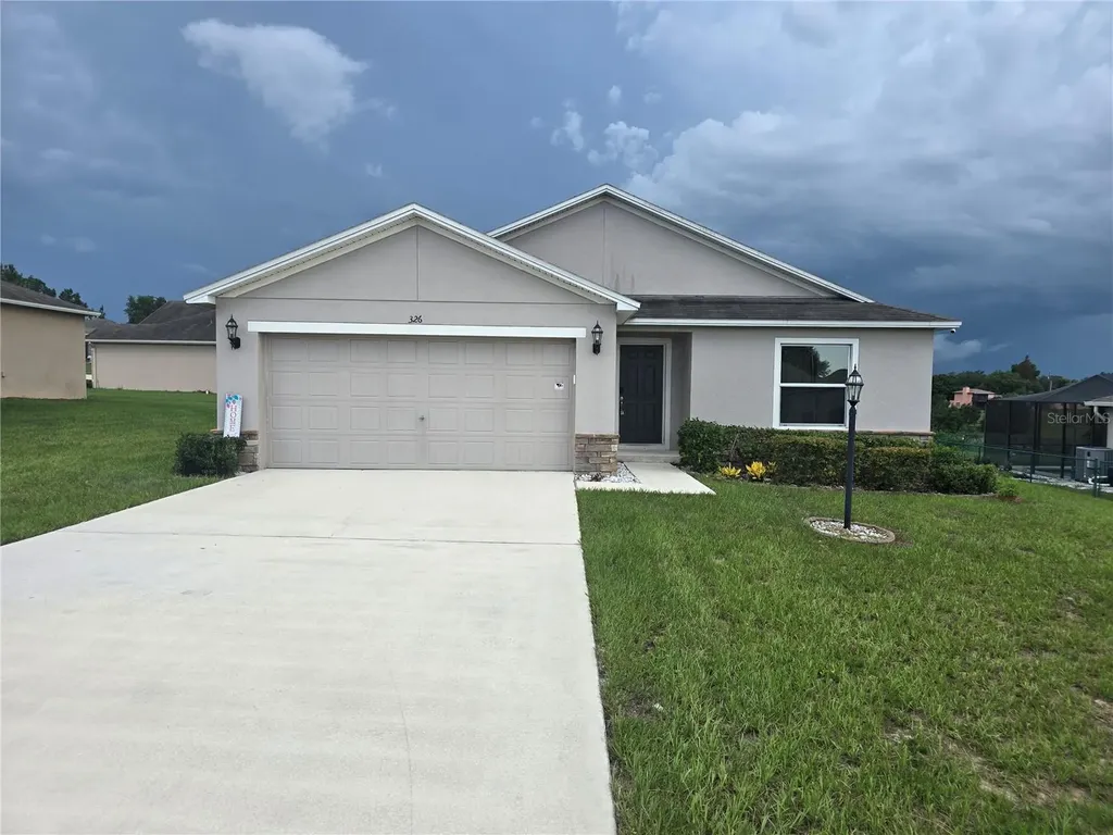 326 Dinner Lake Court Lake Wales FL 33859