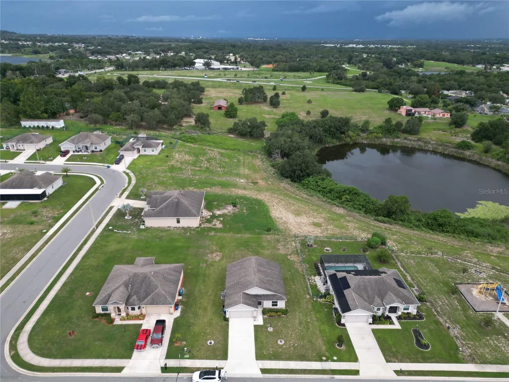 326 Dinner Lake Court Lake Wales FL 33859