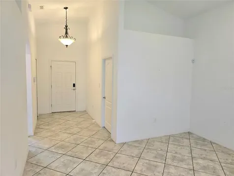 326 Dinner Lake Court Lake Wales FL 33859