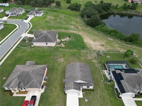 326 Dinner Lake Court Lake Wales FL 33859