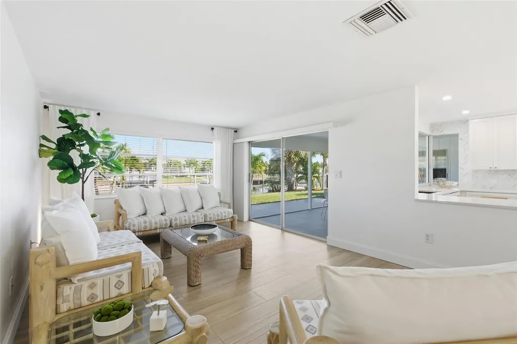 390 Capri Isles Court Punta Gorda FL 33950