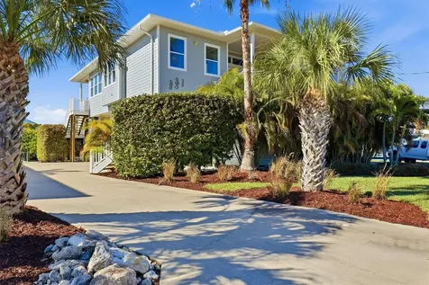 13875 Hatcher Avenue Hudson FL 34667