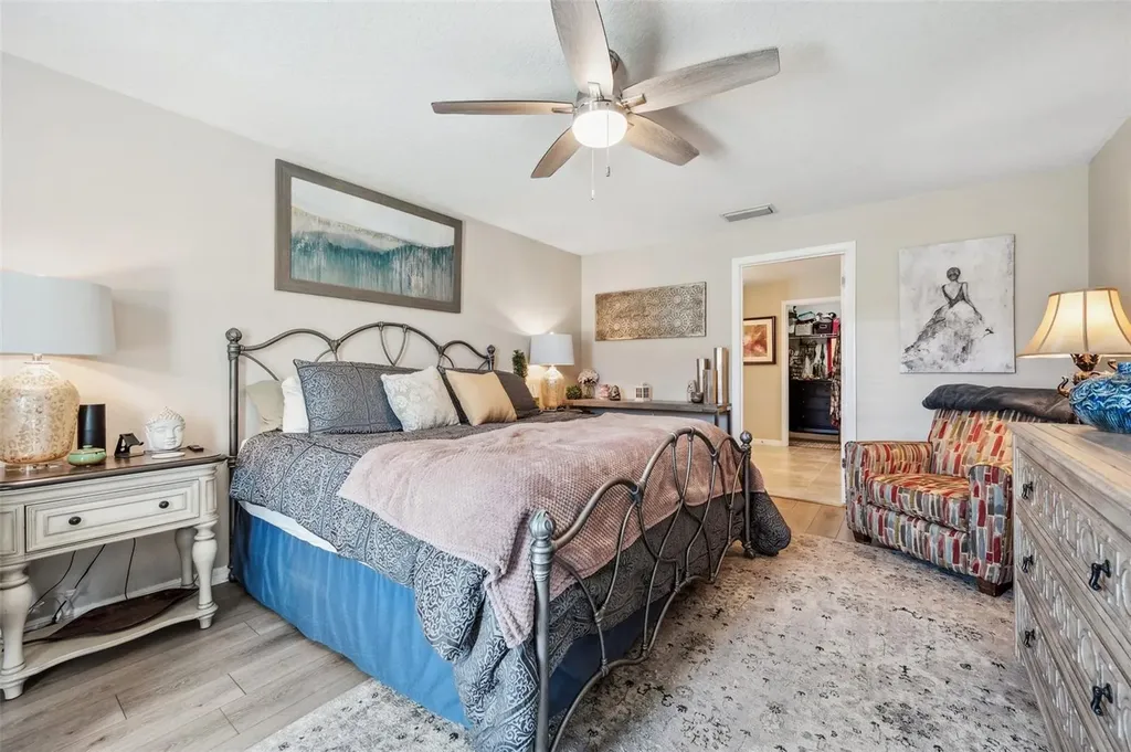 1615 Redmond Brook Lane Ruskin FL 33570