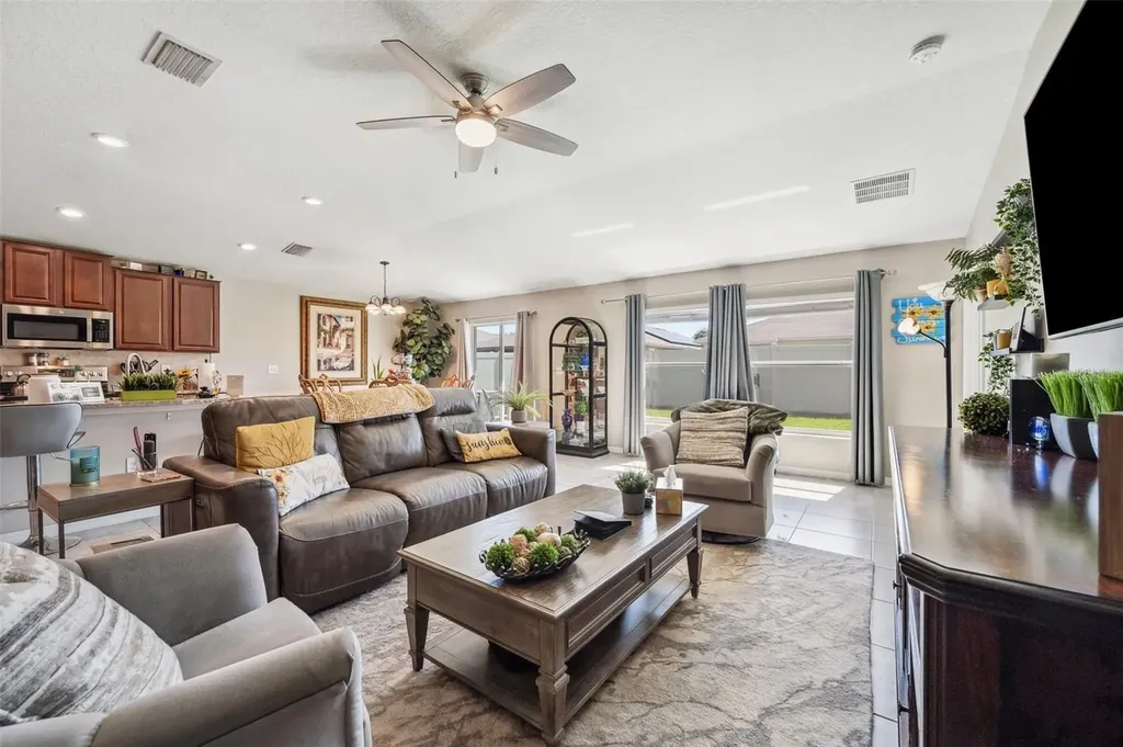 1615 Redmond Brook Lane Ruskin FL 33570