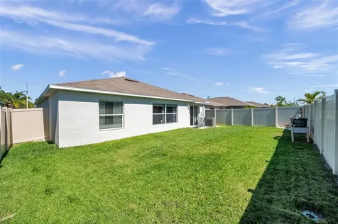 1615 Redmond Brook Lane Ruskin FL 33570