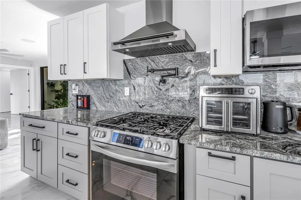 583 Crystal Drive Madeira Beach FL 33708