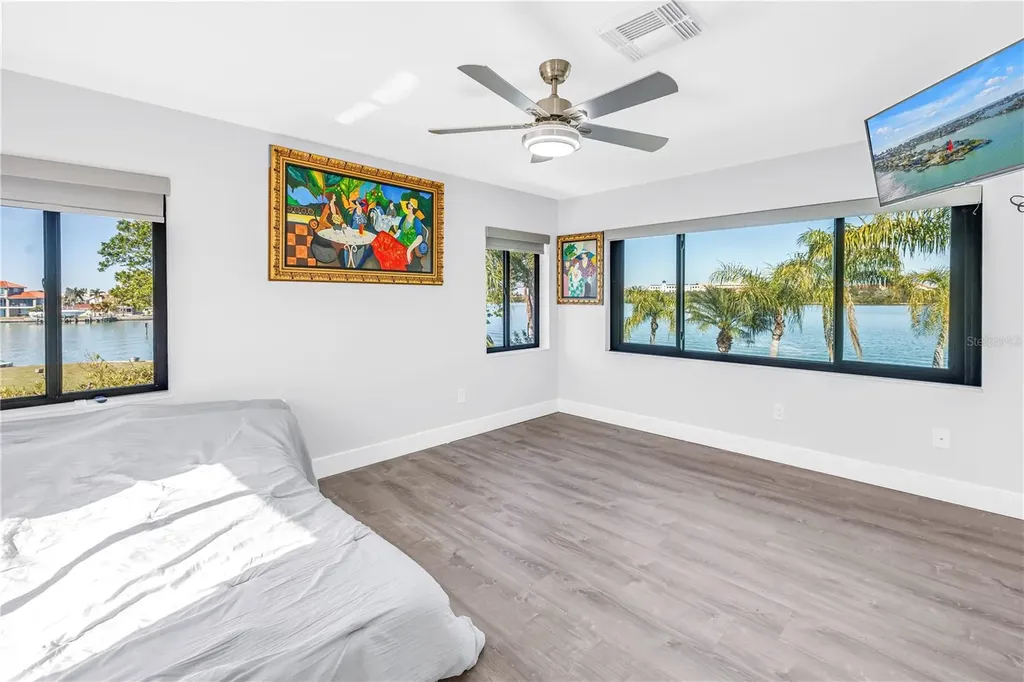 583 Crystal Drive Madeira Beach FL 33708
