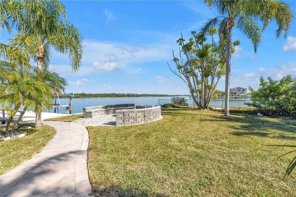583 Crystal Drive Madeira Beach FL 33708