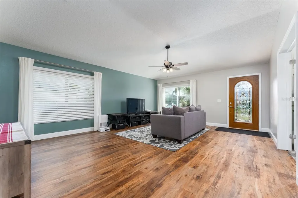 5431 Sandy Shell Drive Apollo Beach FL 33572
