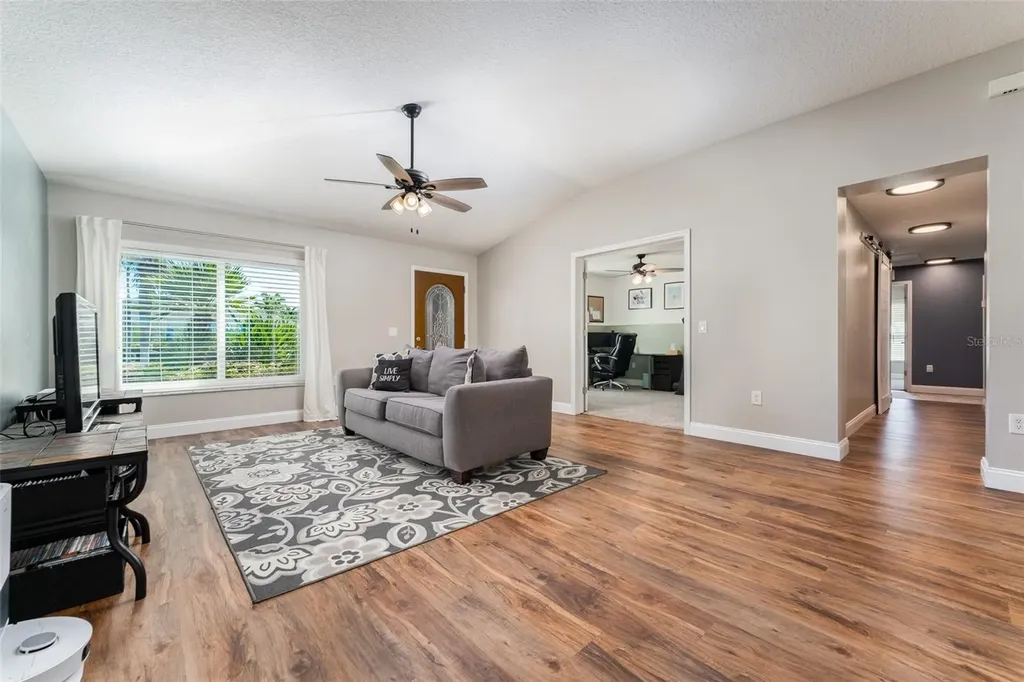 5431 Sandy Shell Drive Apollo Beach FL 33572