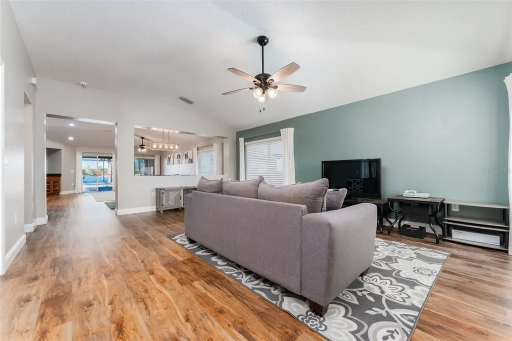 5431 Sandy Shell Drive Apollo Beach FL 33572