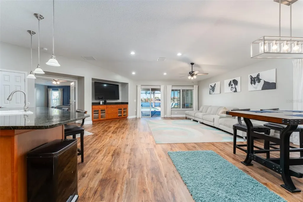 5431 Sandy Shell Drive Apollo Beach FL 33572