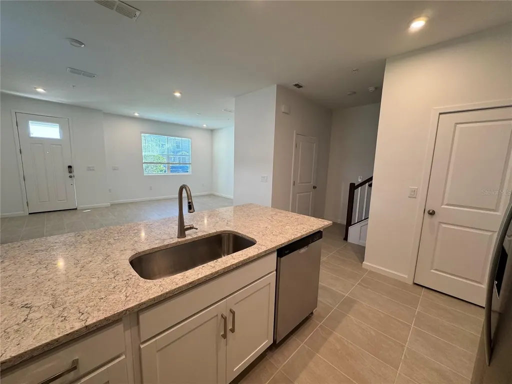 2751 Camellia Flower Street Apopka FL 32703