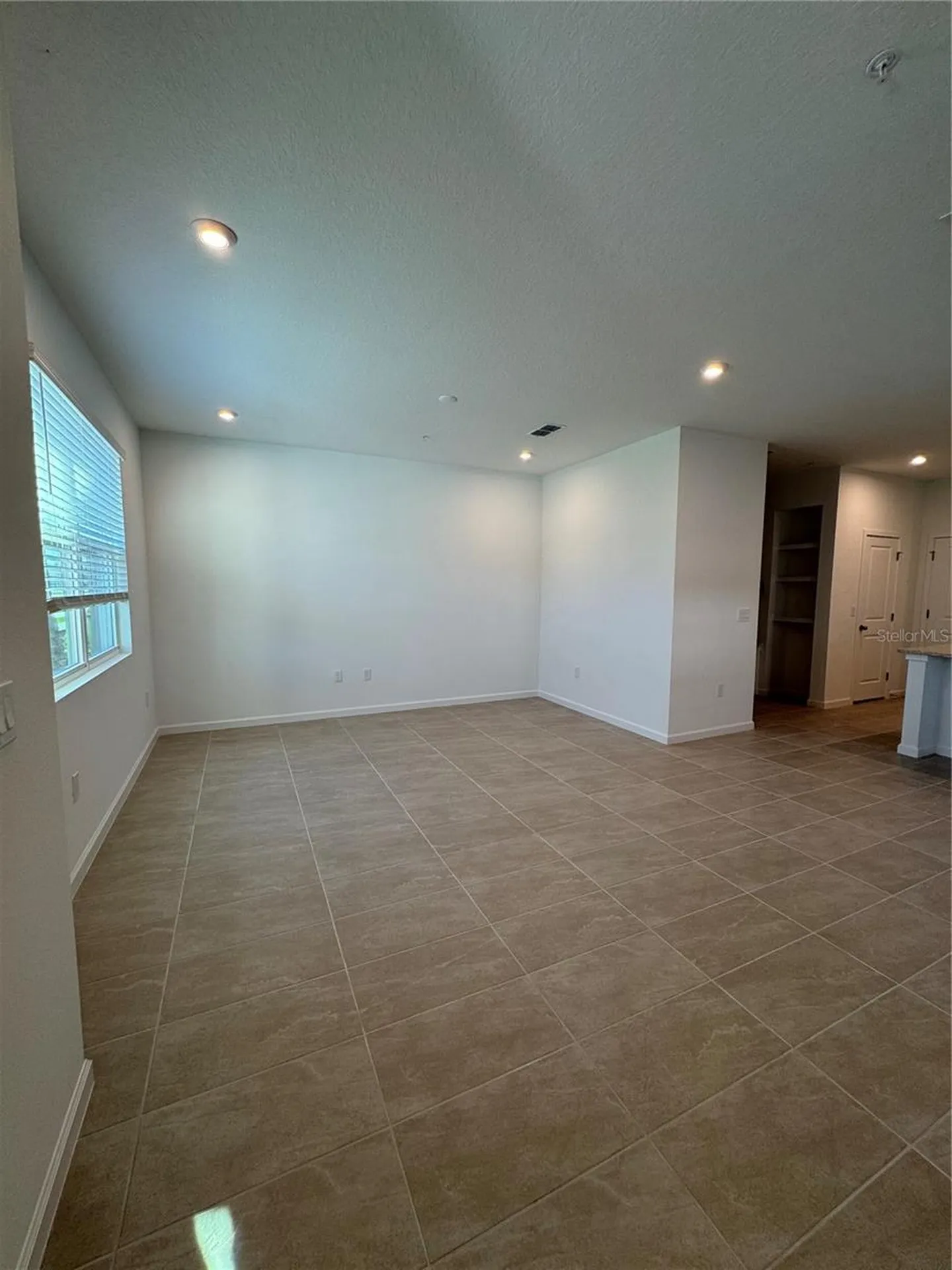 2751 Camellia Flower Street Apopka FL 32703