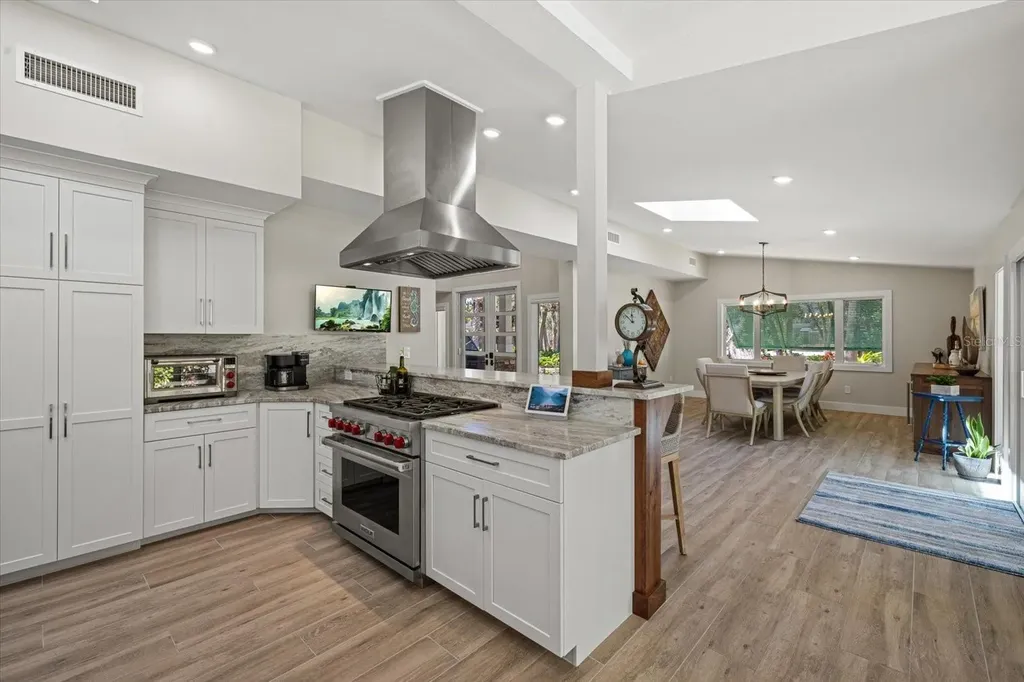 5045 Oxford Drive Sarasota FL 34242