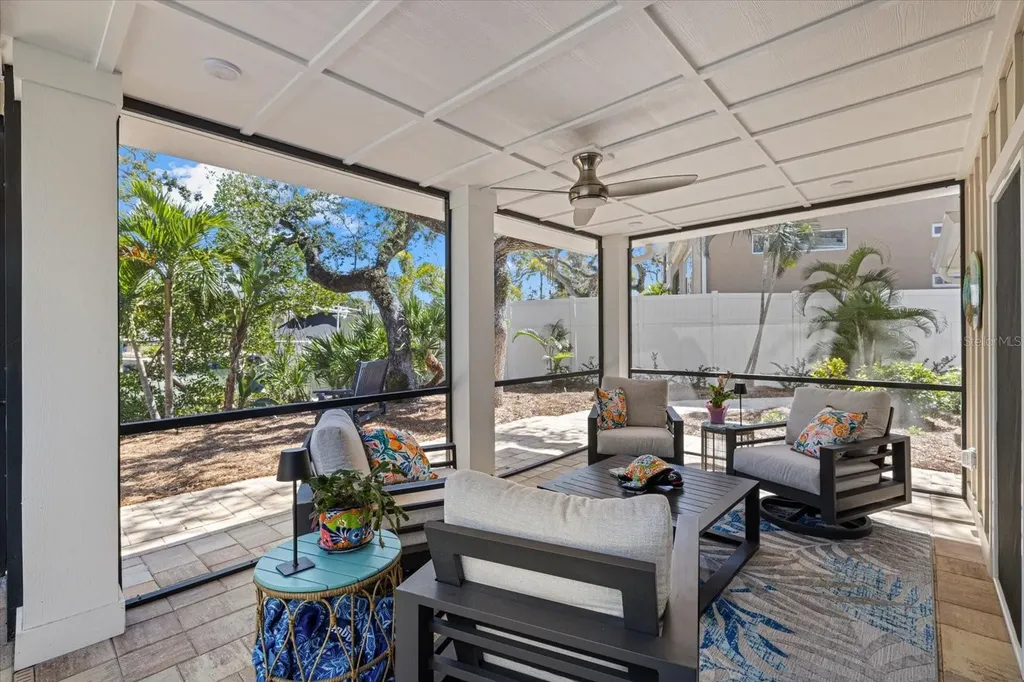 5045 Oxford Drive Sarasota FL 34242