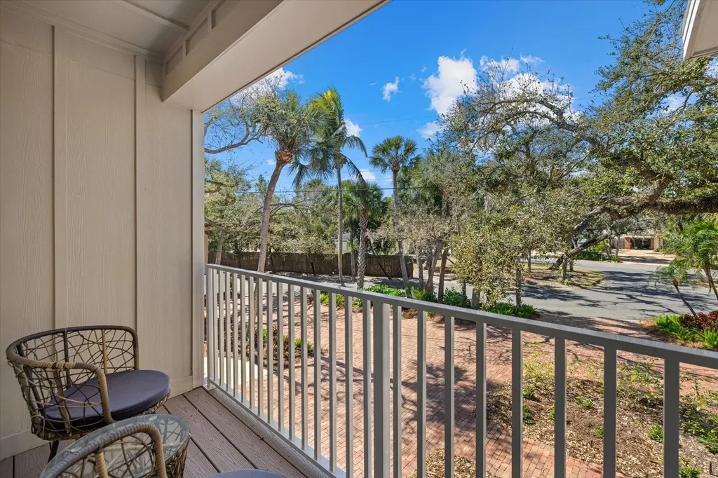 5045 Oxford Drive Sarasota FL 34242