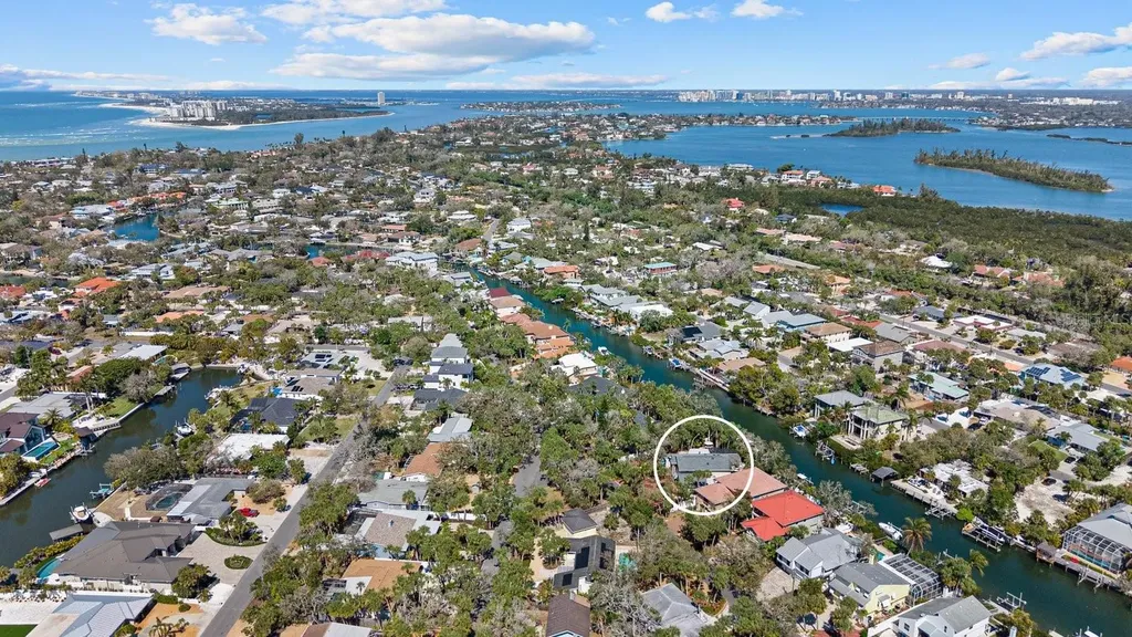 5045 Oxford Drive Sarasota FL 34242