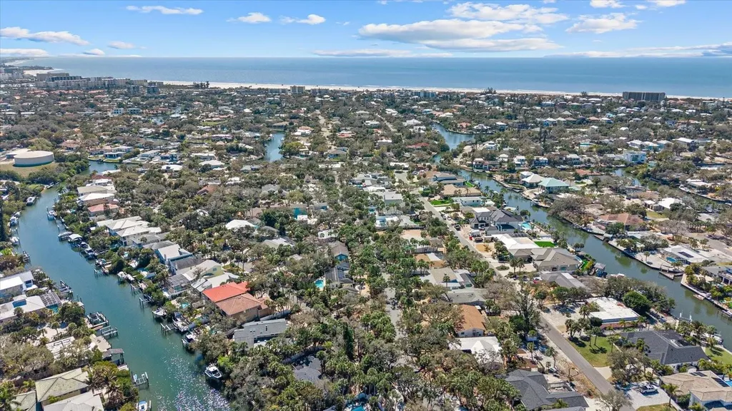5045 Oxford Drive Sarasota FL 34242