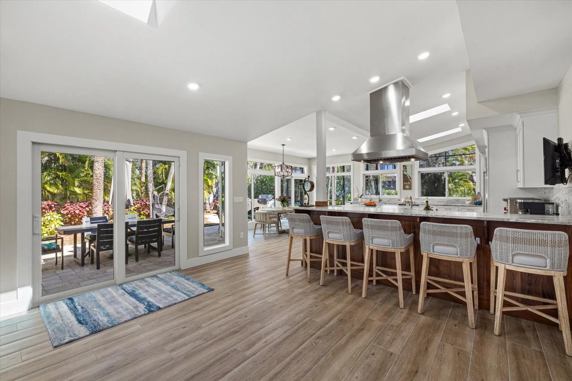 5045 Oxford Drive Sarasota FL 34242