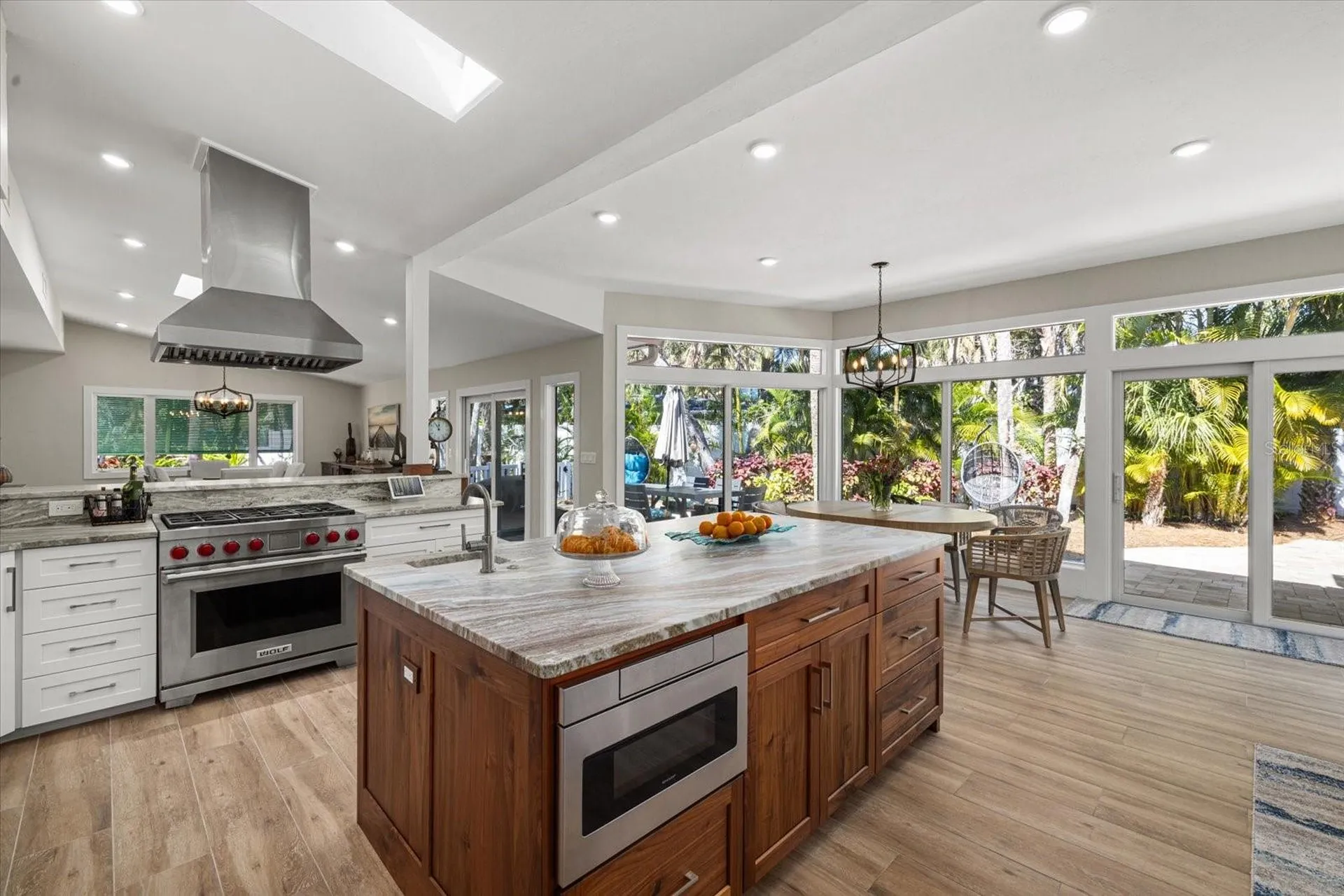 5045 Oxford Drive Sarasota FL 34242