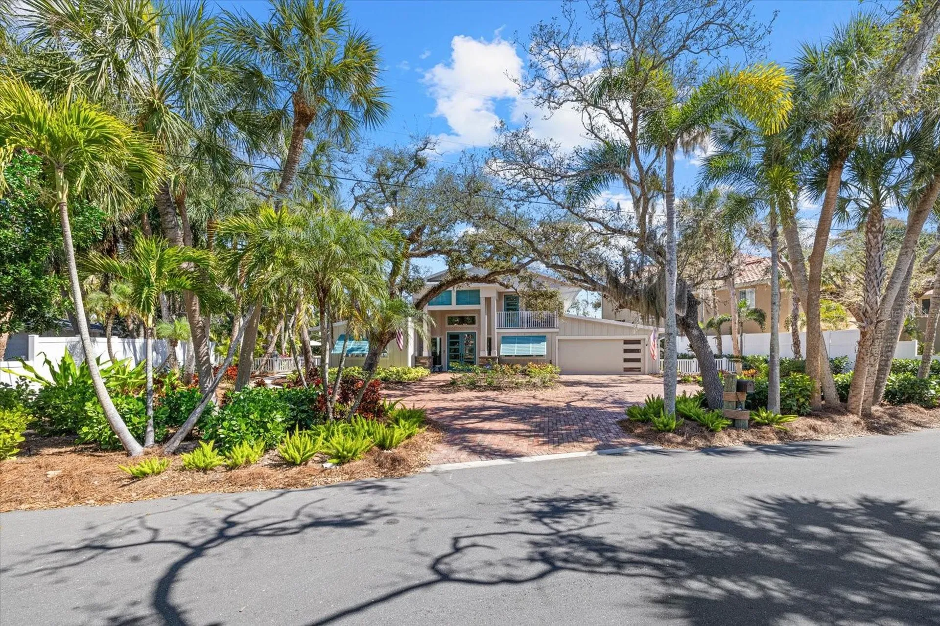 5045 Oxford Drive Sarasota FL 34242
