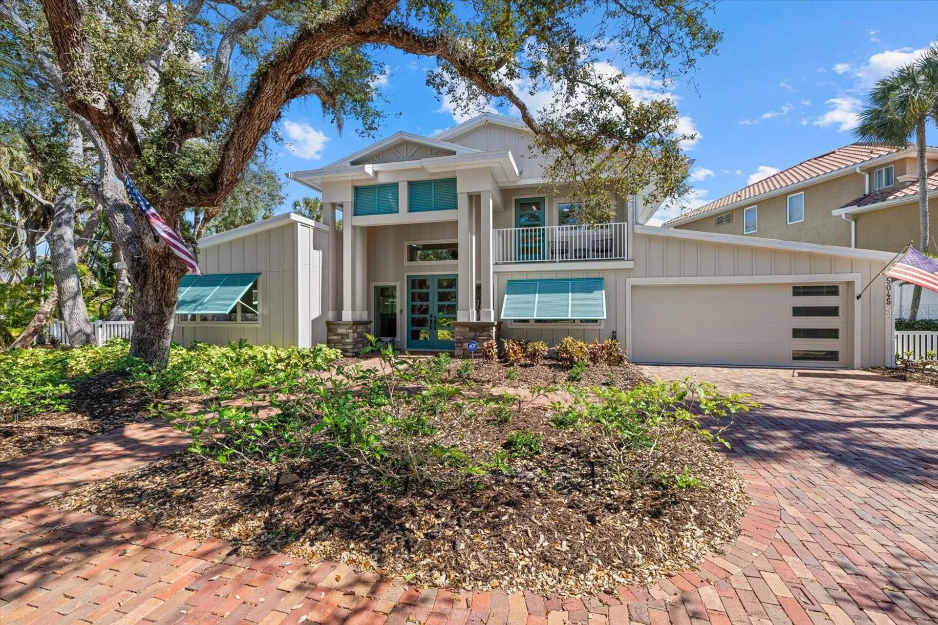 5045 Oxford Drive Sarasota FL 34242