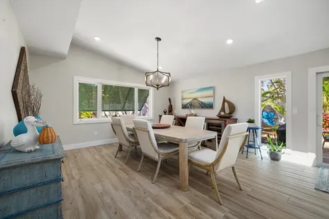 5045 Oxford Drive Sarasota FL 34242