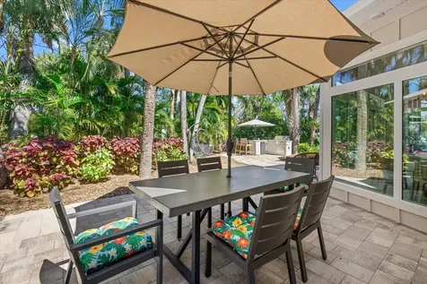 5045 Oxford Drive Sarasota FL 34242