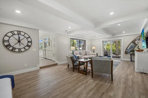 5045 Oxford Drive Sarasota FL 34242
