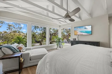 5045 Oxford Drive Sarasota FL 34242
