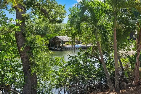 5045 Oxford Drive Sarasota FL 34242