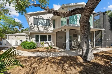 5045 Oxford Drive Sarasota FL 34242