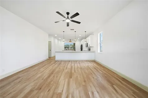 6931 34th Avenue E Palmetto FL 34221