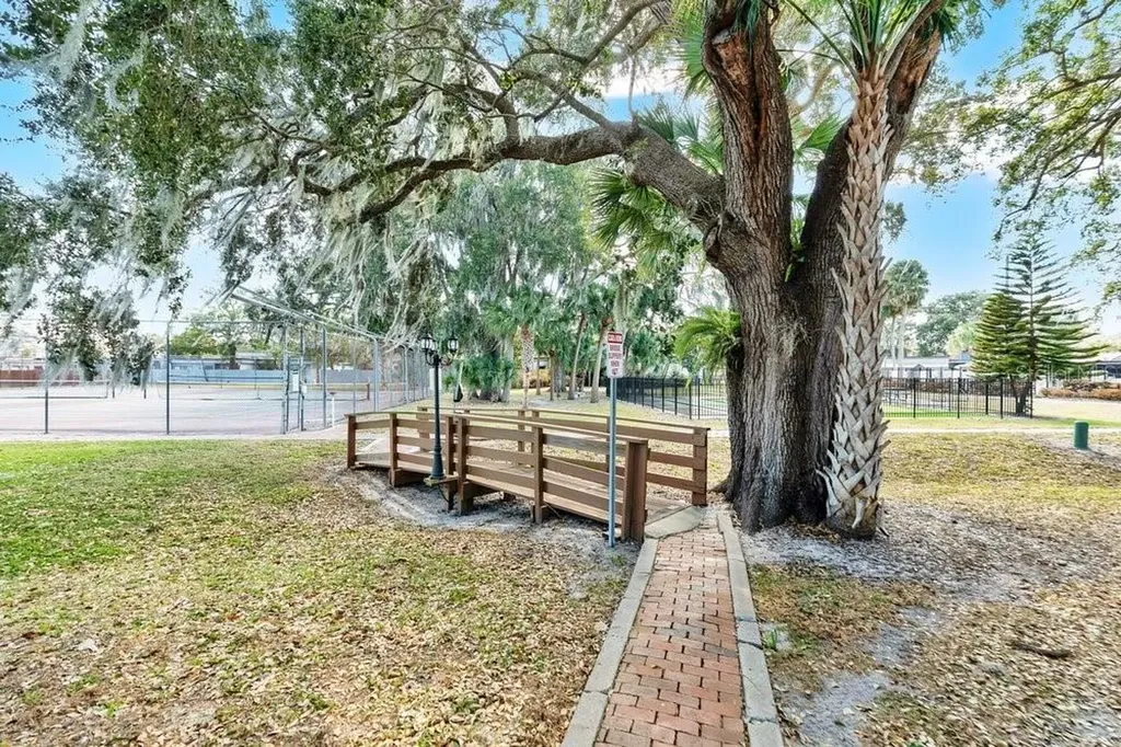 2530 Leeward Way Winter Park FL 32792