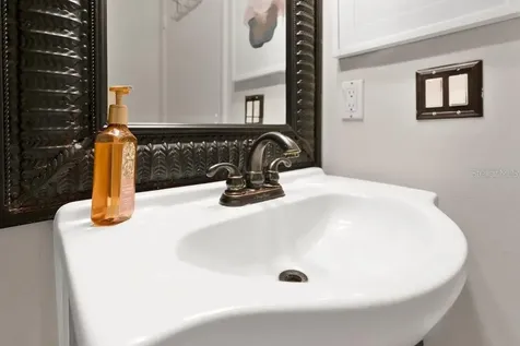 2530 Leeward Way Winter Park FL 32792