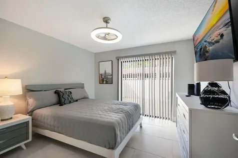 339 Barcelona Drive Bradenton FL 34210