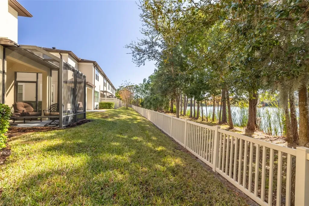 11418 Crowned Sparrow Lane Tampa FL 33626