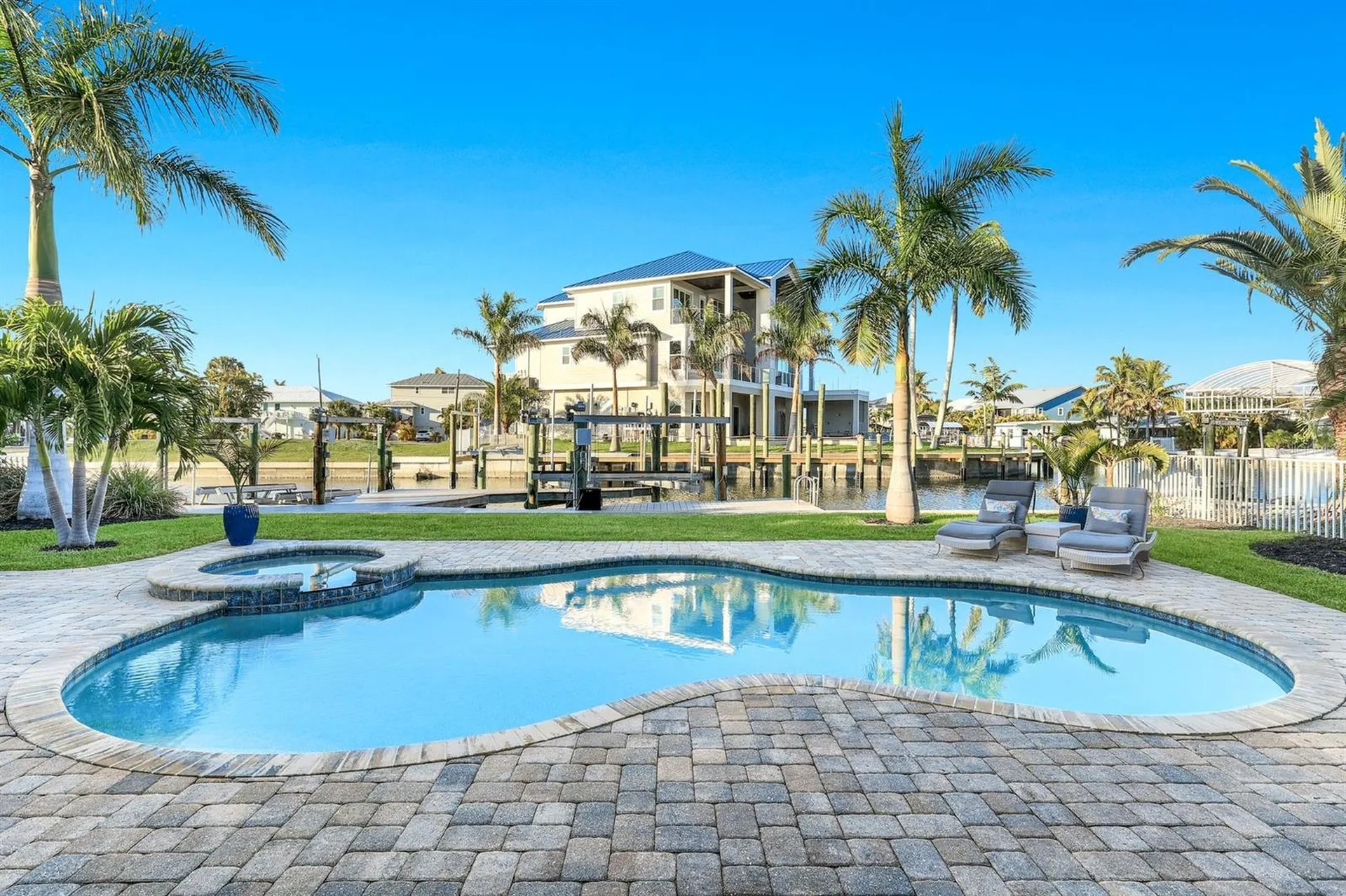 231 Sterling Avenue Fort Myers Beach FL 33931