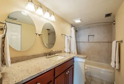 6295 Bahia Del Mar Circle St Petersburg FL 33715
