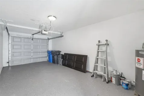 1318 Mountainview Tampa FL 33612