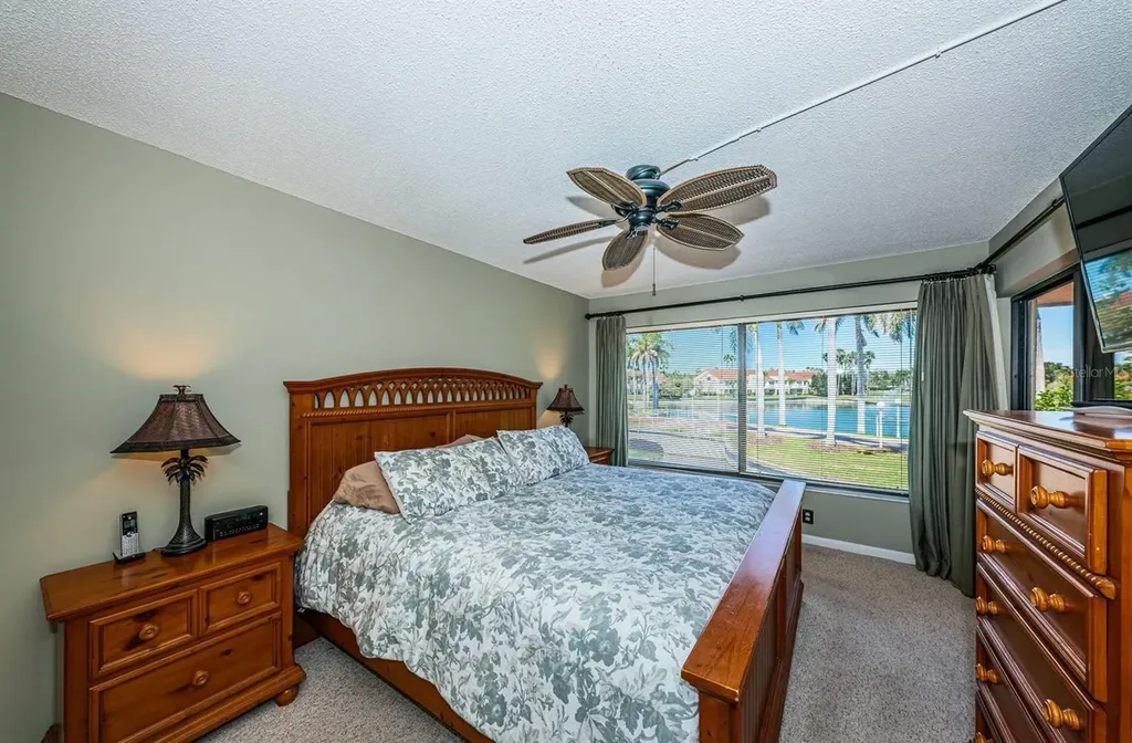 6273 Bahia Del Mar Boulevard St Petersburg FL 33715