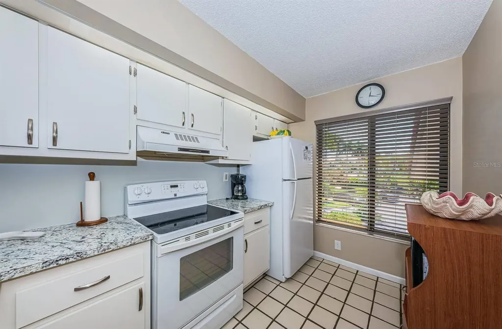 6273 Bahia Del Mar Boulevard St Petersburg FL 33715