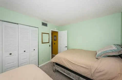 6273 Bahia Del Mar Boulevard St Petersburg FL 33715